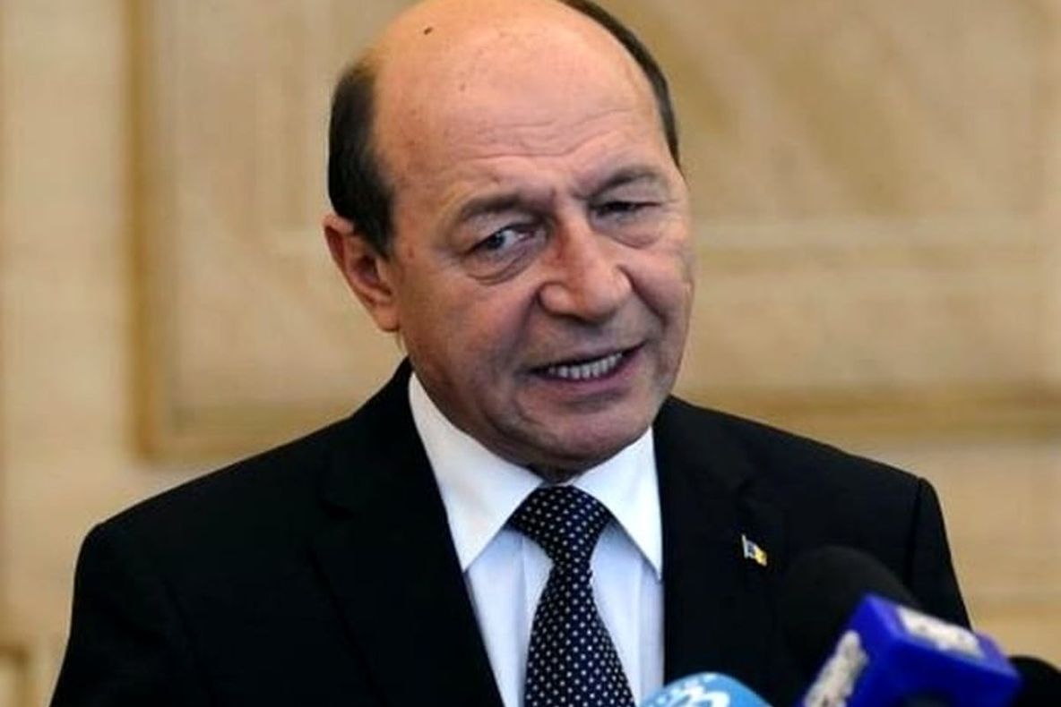 Băsescu. Domnule președinte, e urgent!