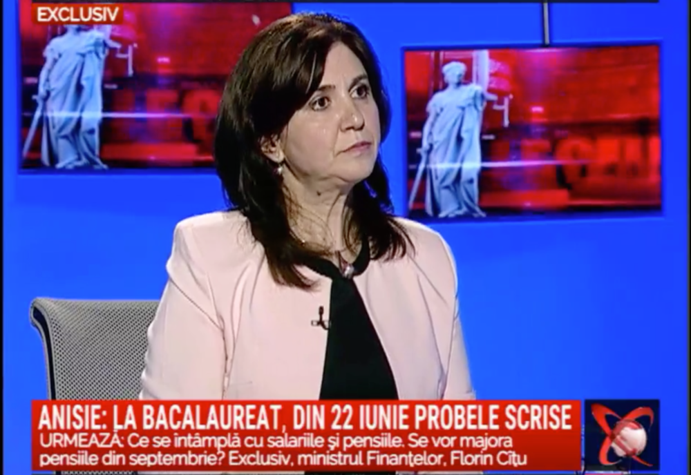 "Pas cu pas am ajuns în colaps educaţional - PNL a creat România NeEducată" - Moțiune împotriva ministrului Anisie