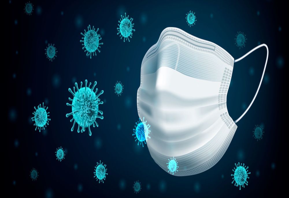 CE CRED ROMÂNII DESPRE PURTATUL MĂȘTII DE PROTECȚIE ÎN AER LIBER