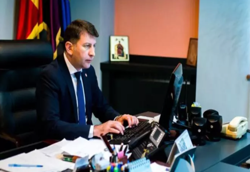 Demisie din PNL în Roman. Fostul primar Lucian Micu, nemulțumit că i s-a blocat candidatura