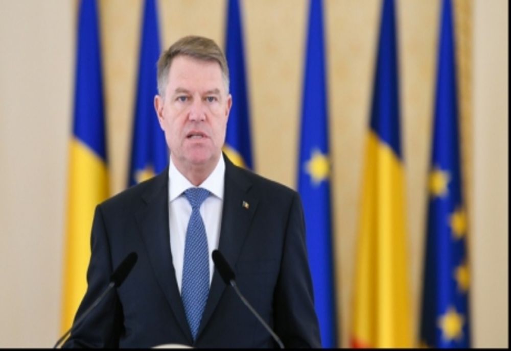 Iohannis a atacat la CCR legea prin care data alegerilor parlamentare este stabilită de Parlament