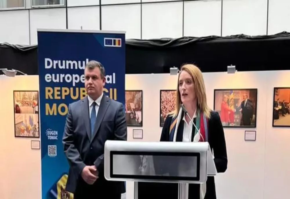 Eugen Tomac: „Sunt profund onorat că Roberta Metsola a acceptat invitația mea la expoziția Drumul european al R. Moldova. Mulțumesc pentru implicarea în procesul aderării”