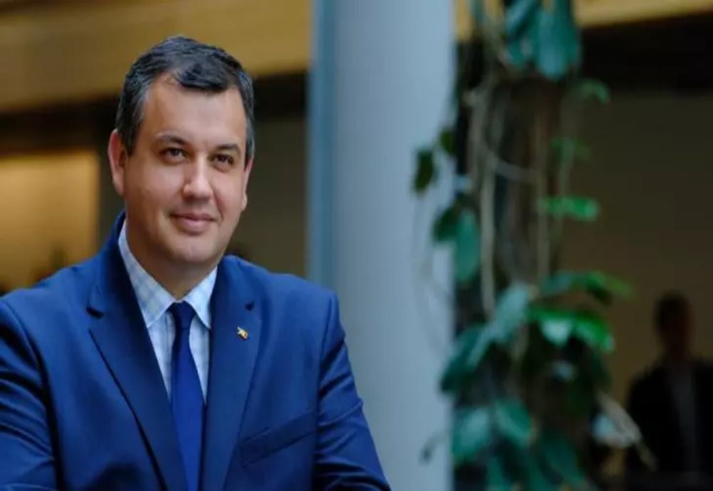Eugen Tomac: Autorităţile române au obligaţia să-şi schimbe strategia de comunicare, pentru că golul lăsat de ele este ocupat de actori care fac jocul Rusiei