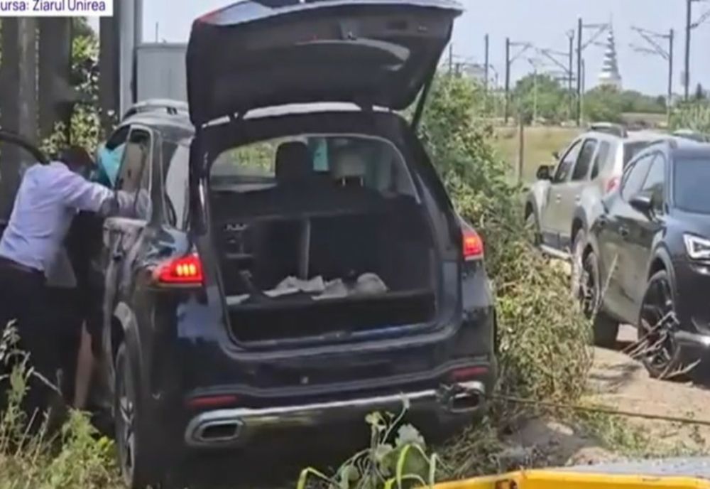 Deputat PNL, implicat într-un accident rutier grav în județul Alba. Politicianul și soția lui au fost transportați în spital