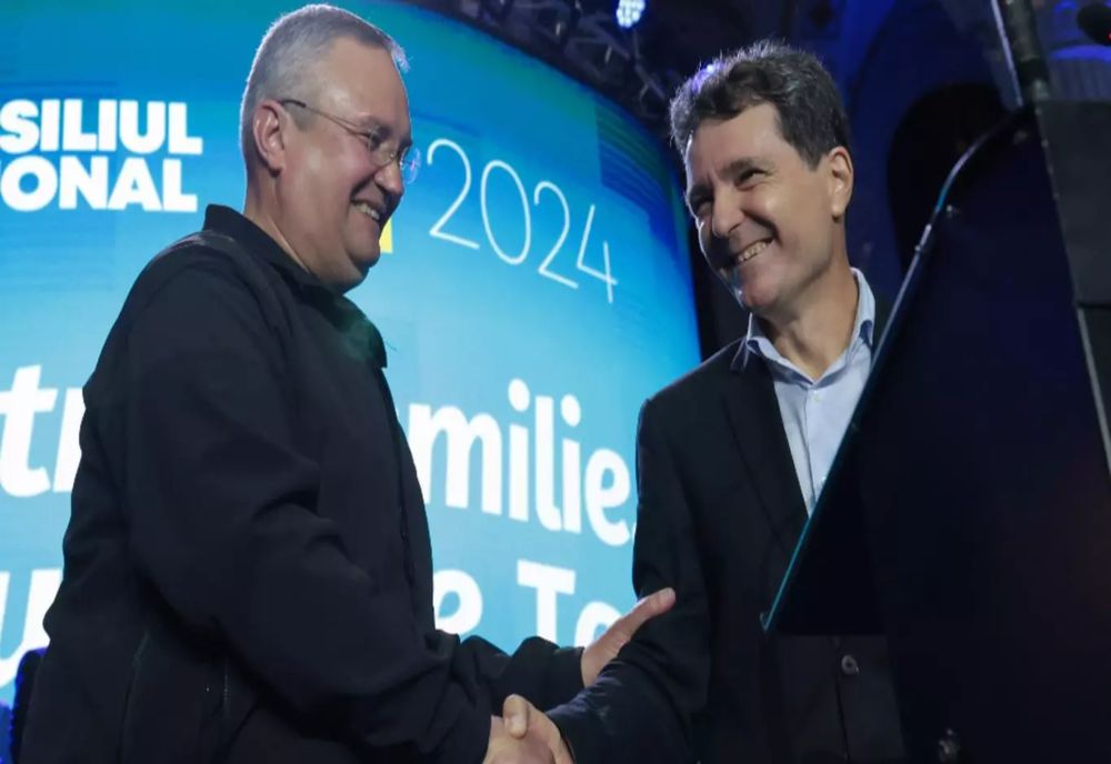 NICOLAE CIUCĂ ȘI NICUȘOR DAN, UMĂR LA UMĂR. CEI DOI PARTICIPĂ ÎMPREUNĂ LA ZILELE BUCUREȘTIULUI