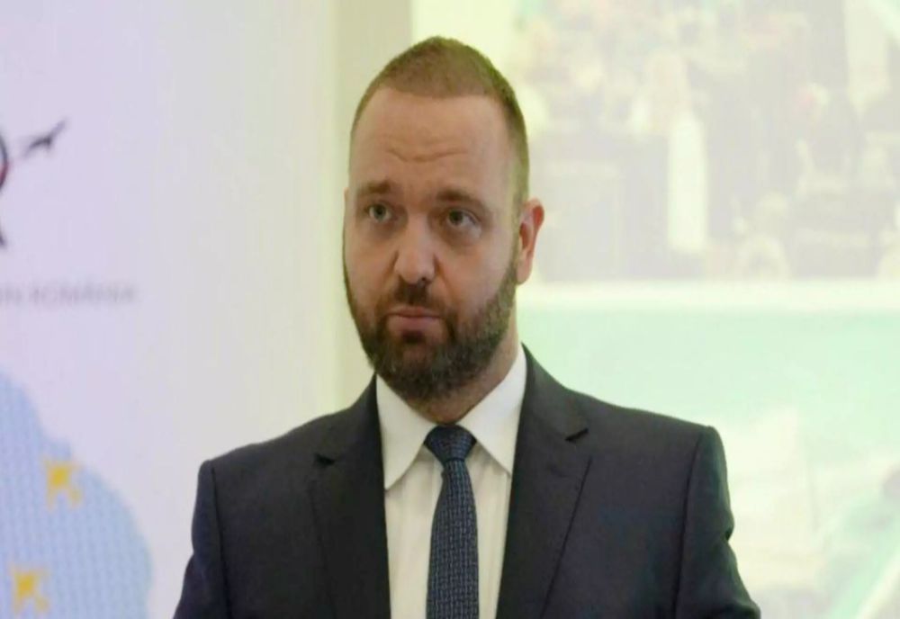 DEMISIE DE RĂSUNET ÎN GUVERNUL BOLOJAN. BOGDAN MÎNDRESCU A RENUNȚAT LA FUNCȚIE