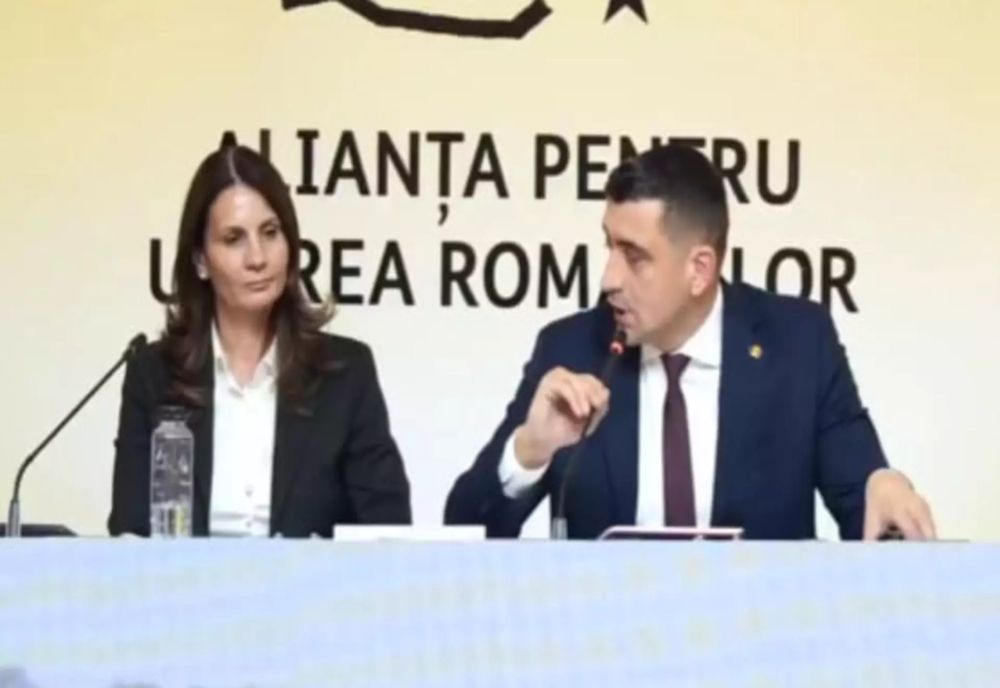GEORGE SIMION: „ALEGEREA AUR PENTRU O CANDIDATURĂ CU ȘANSE LA PRIMĂRIA CAPITALEI ESTE ANCA ALEXANDRESCU” - LIVE TEXT