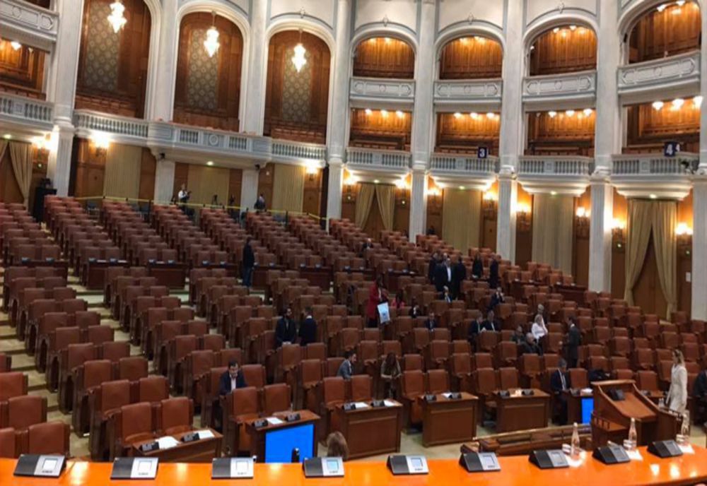 Şedinţă de plen a Camerei Deputaţilor. Proiectul privind amânarea plăţii chiriilor - pe ordinea de zi