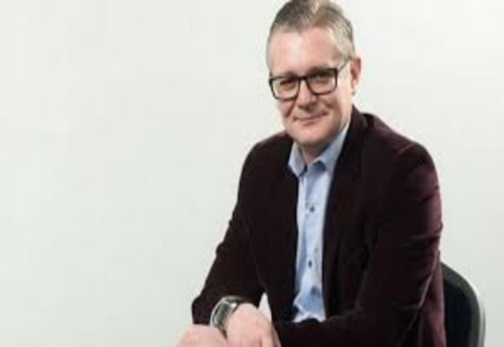 Adevăratul combinator din PSD: Horia Mihălcescu, șopârla de pe umerii lui Liviu Dragnea și Elena Udrea