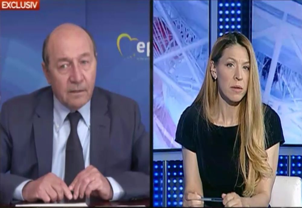 EXCLUSIV Ce spune Traian Băsescu despre modul cum merge vaccinarea în rândul cadrelor didactice