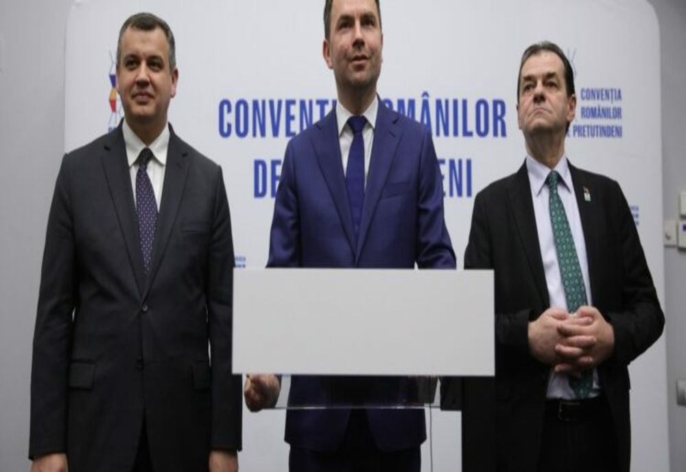 Liderii Alianţei Dreapta Unită au cerut, luni, Avocatului Poporului să sesizeze Curtea Constituţională referitor la ordonanţa de urgenţă privind comasarea alegerilor