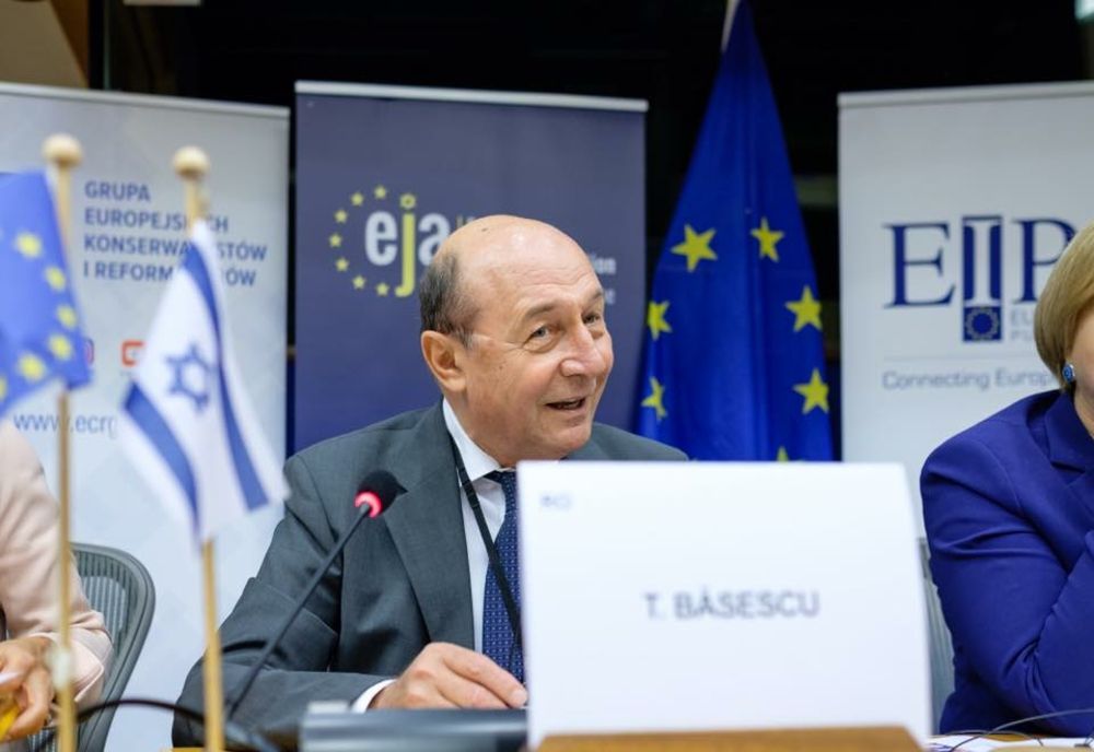 TRAIAN BĂSESCU, ATAC LA ADRESA LUI CĂLIN GEORGESCU. MESAJUL SFIDĂTOR