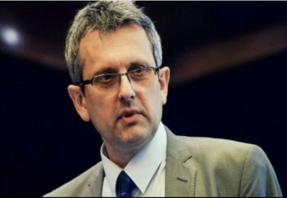 Economistul șef al BNR: România trebuie să-și securizeze energia și hrana, în timp ce exporturile rămân vitale